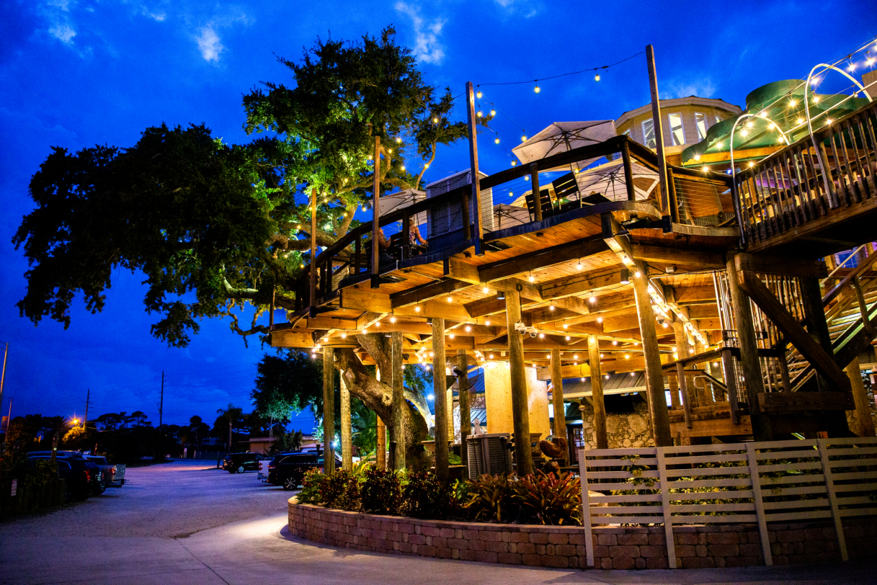 Discover the Best Bars on New Smyrna Beach: A Traveler's Guide